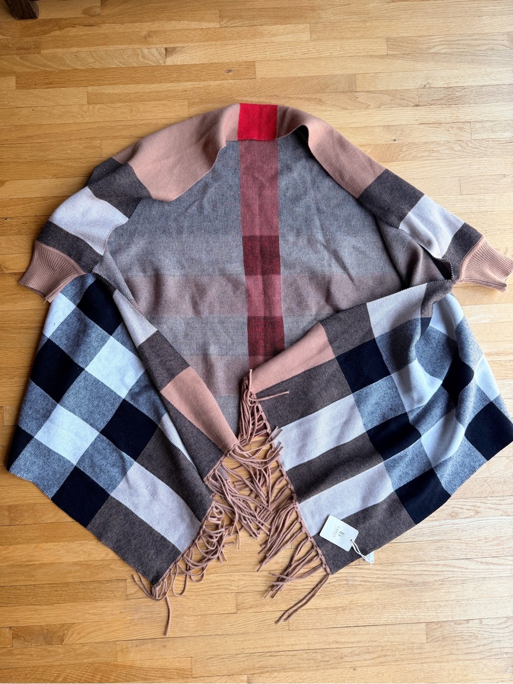 Fadivo NWT Open-Front Plaid Fringe Poncho Wrap Cabin Core Cozy Warm Winter